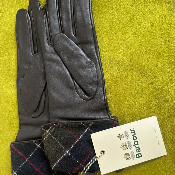 Barbour Lady Jane Leather Gloves S Choc/Green Tartan Cuffs Fleece Lined NOS - Picture 6 of 6